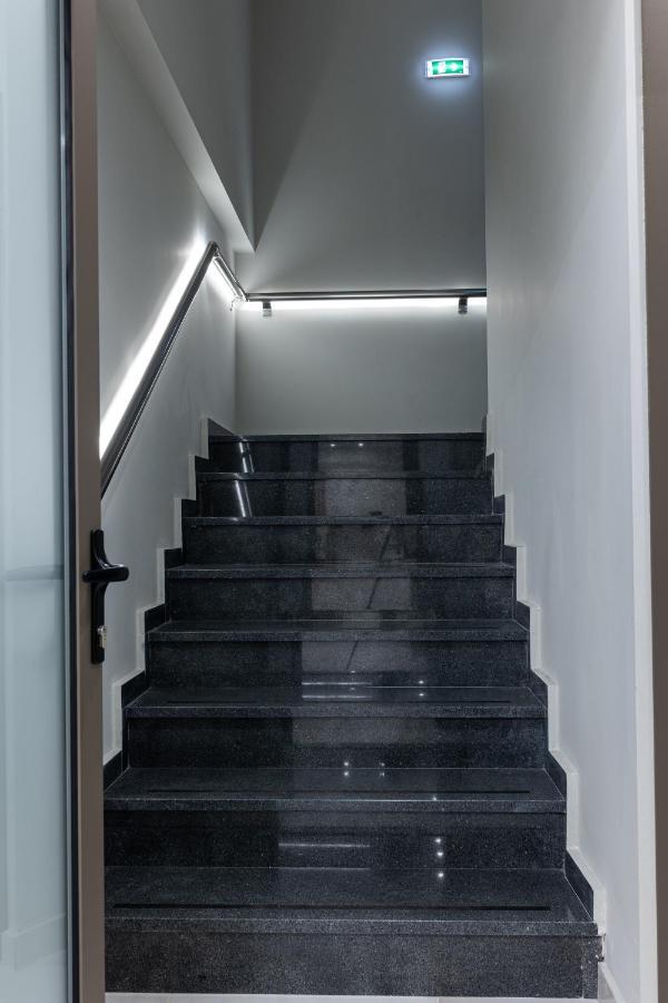 Ammos Luxury Apartments Nea Vrasna Exterior photo