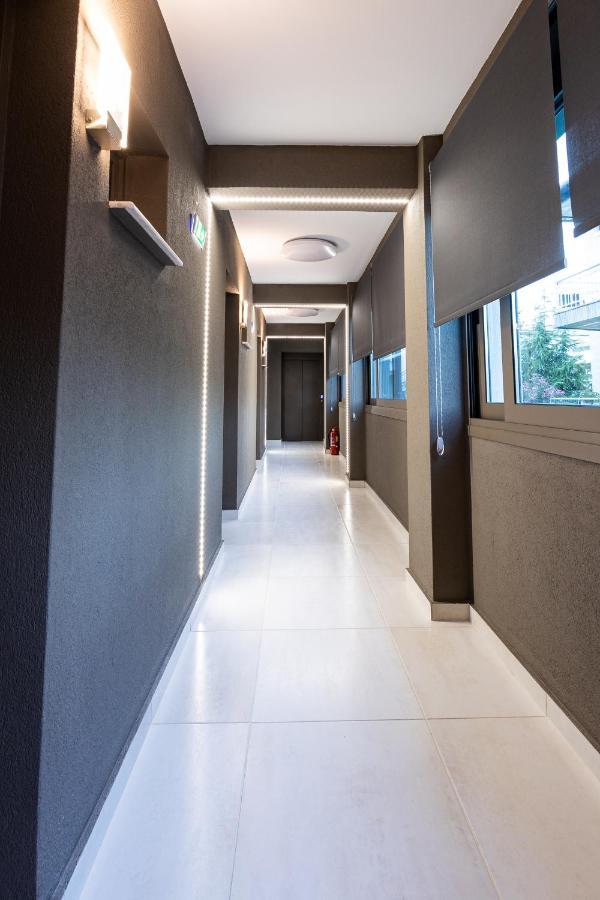 Ammos Luxury Apartments Nea Vrasna Exterior photo